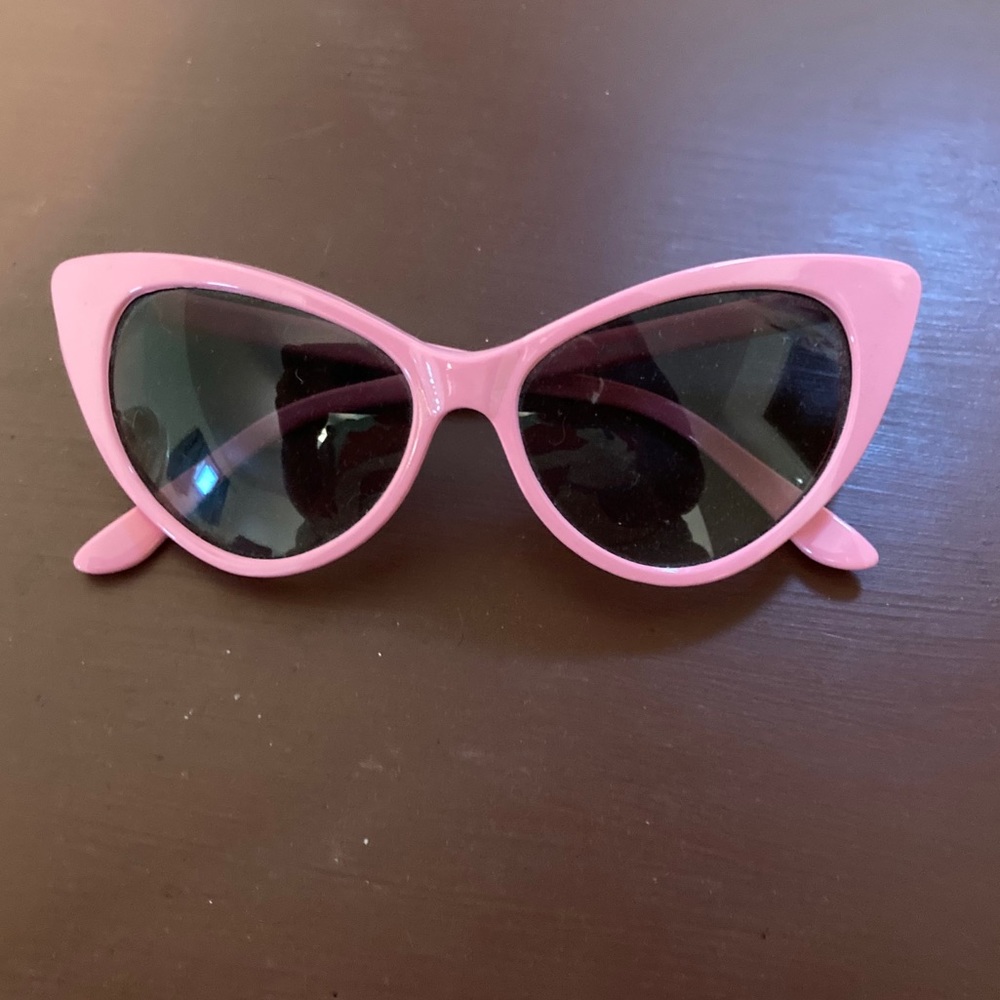 Hot pink cat eye sunglasses